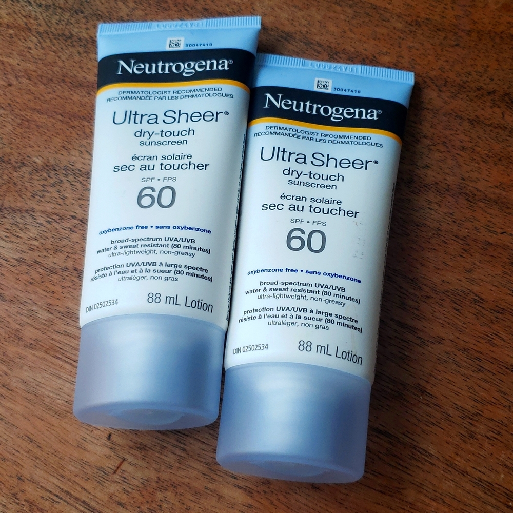 Neutrogena NEW Ultra Sheer Dry-Touch Sunscreen Lotion, Broad Spectrum SPF 60